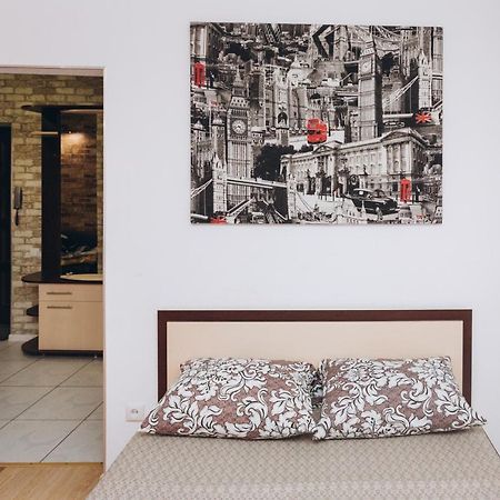 Apart-Hotel On Street Kharkovskaya 9 Floor Szumi Kültér fotó
